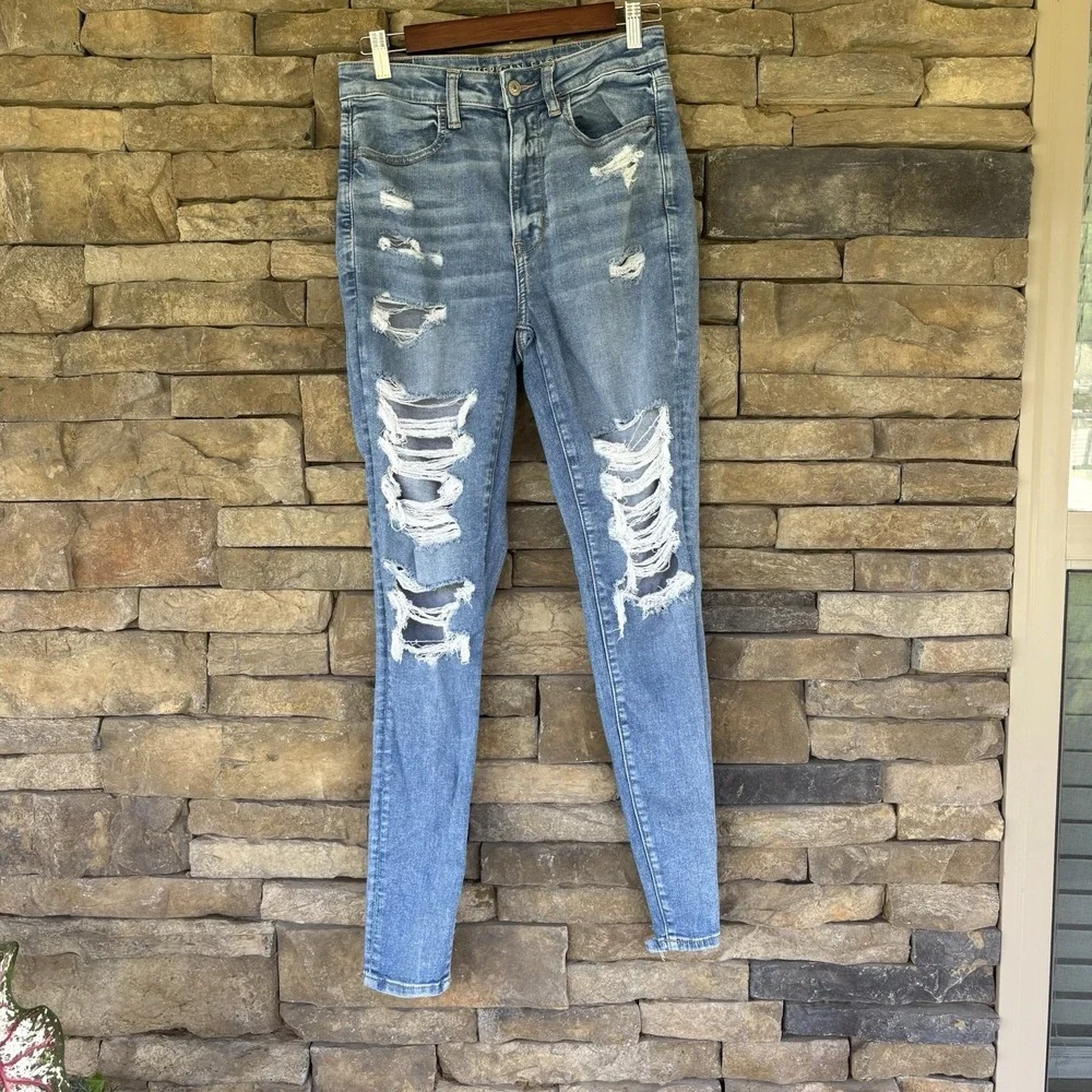 Womens American Eagle Super Stretch Super Hi-Rise Distressed Jegging, Size‎ 6L
